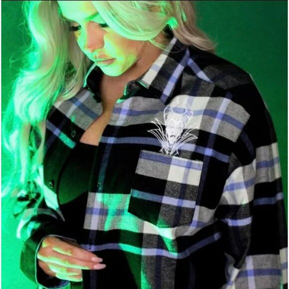 Disney Cakeworthy Maleificent Plaid Flannel Villains Embroidered Unisex Small - Picture 4 of 16